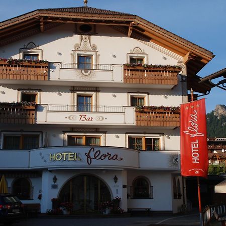Hotel Flora Σέλβα ντι Βαλ Γκαρντένα Εξωτερικό φωτογραφία