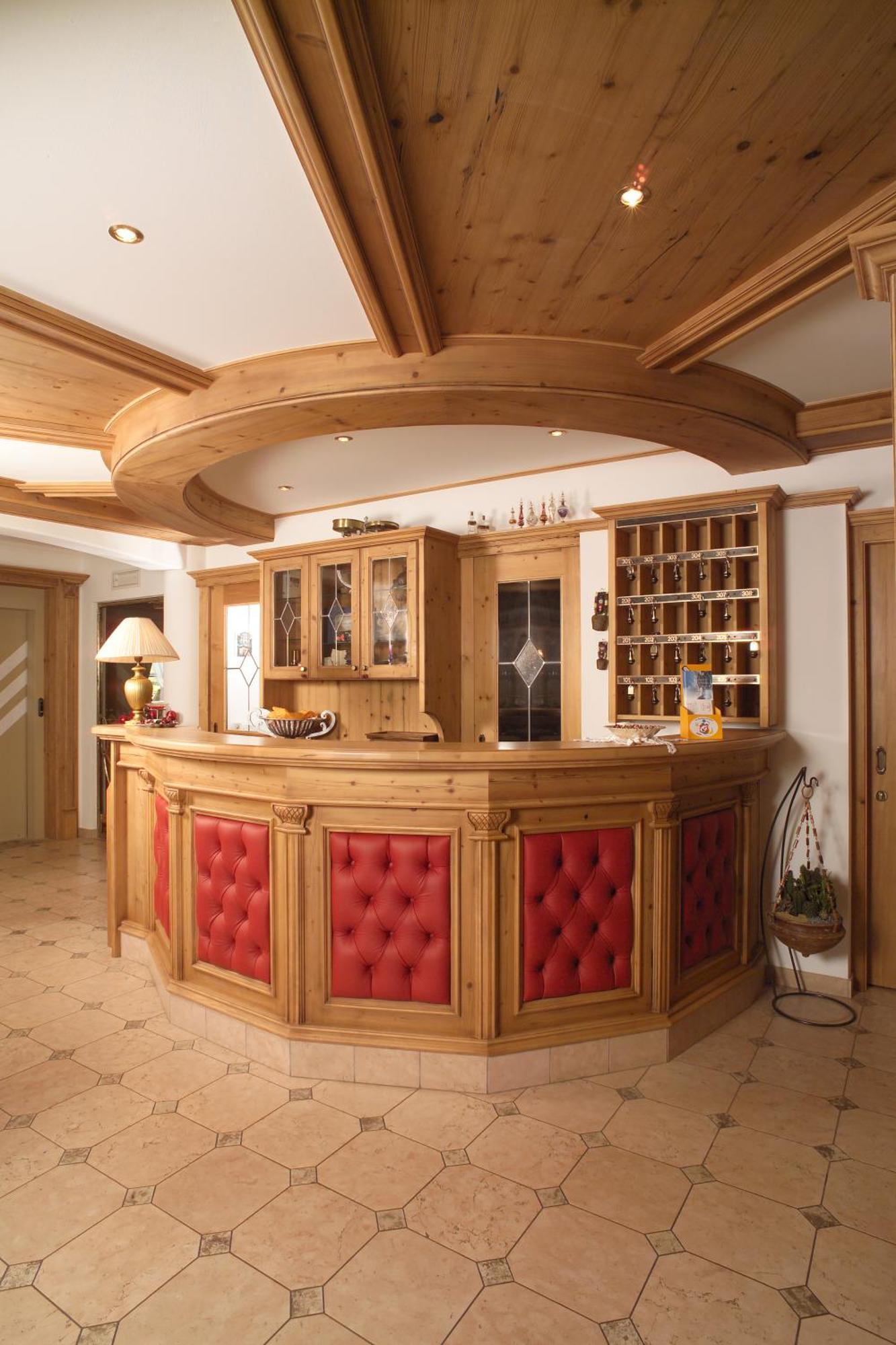 Hotel Flora Σέλβα ντι Βαλ Γκαρντένα Εξωτερικό φωτογραφία