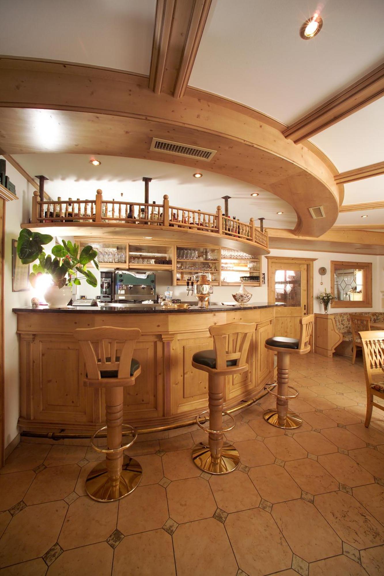 Hotel Flora Σέλβα ντι Βαλ Γκαρντένα Εξωτερικό φωτογραφία